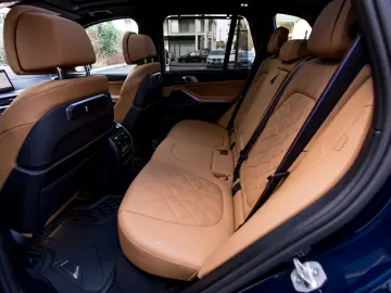 BMW X5 xDrive40i - Livrare Imediata