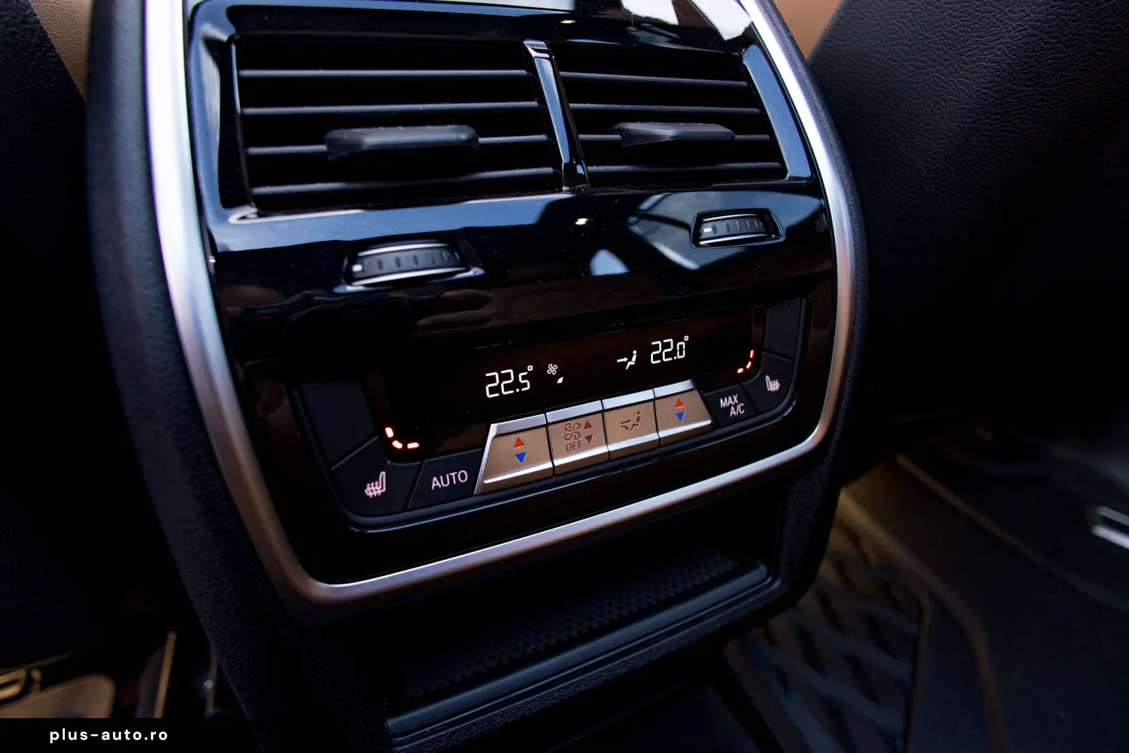 BMW X5 xDrive40i - Livrare Imediata