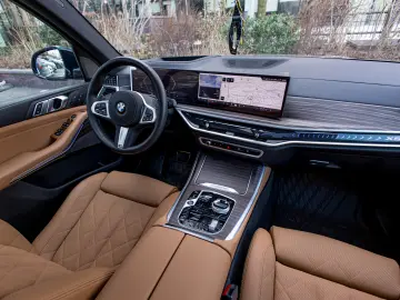 BMW X5 xDrive40i - Livrare Imediata