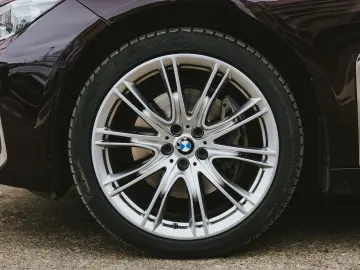 BMW 730d - INDIVIDUAL - Pure Excellence