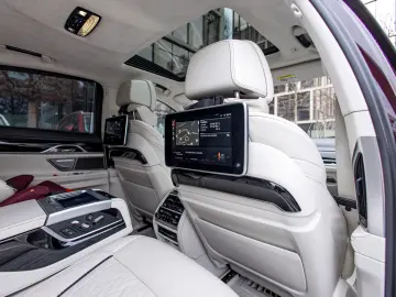 BMW 730d - INDIVIDUAL - Pure Excellence