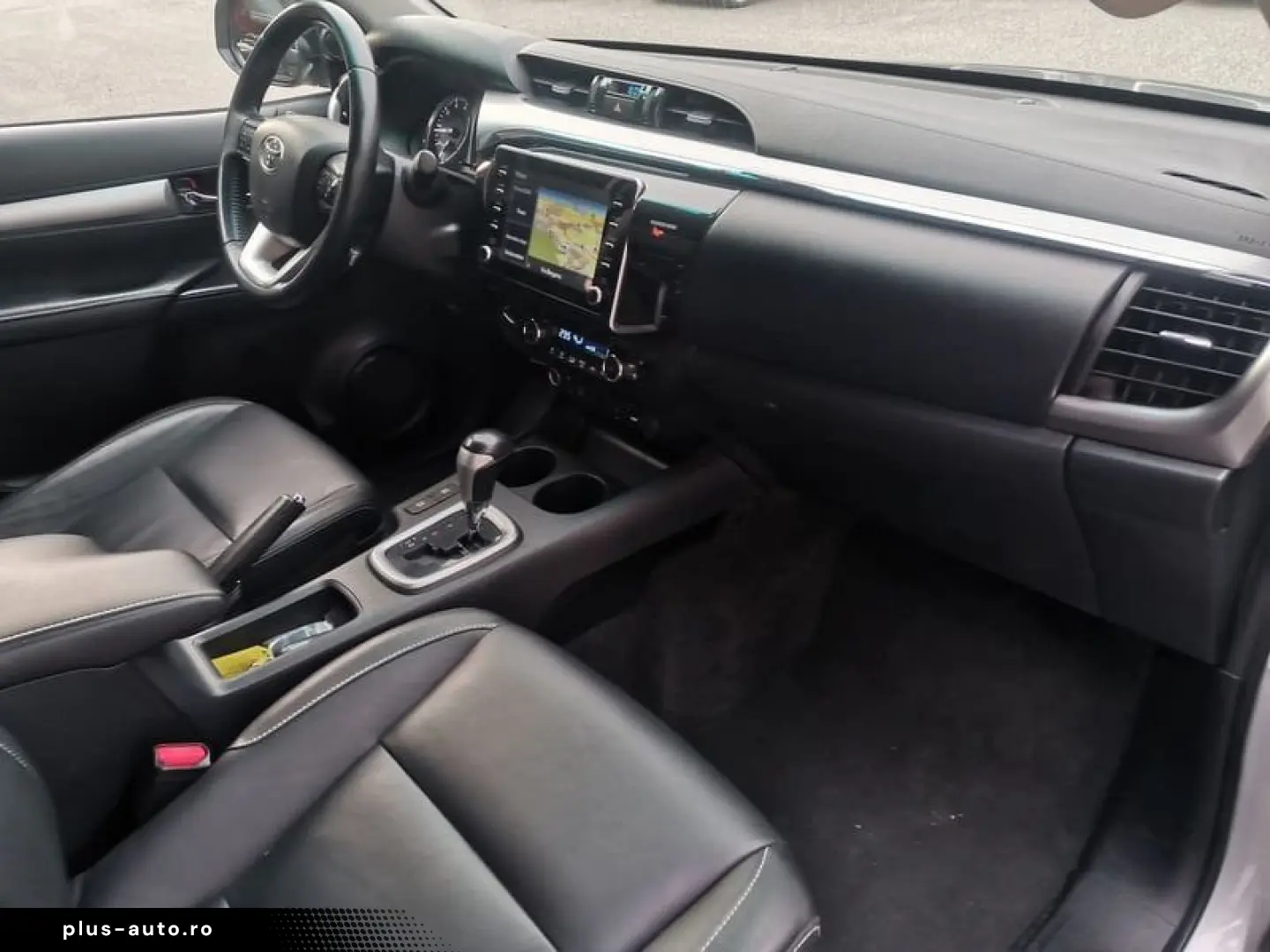 TOYOTA Toyota Hilux 2.8 D-4D 4WD 4 porte Double Cab Exe