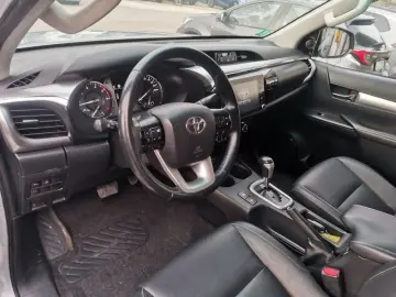 TOYOTA Toyota Hilux 2.8 D-4D 4WD 4 porte Double Cab Exe