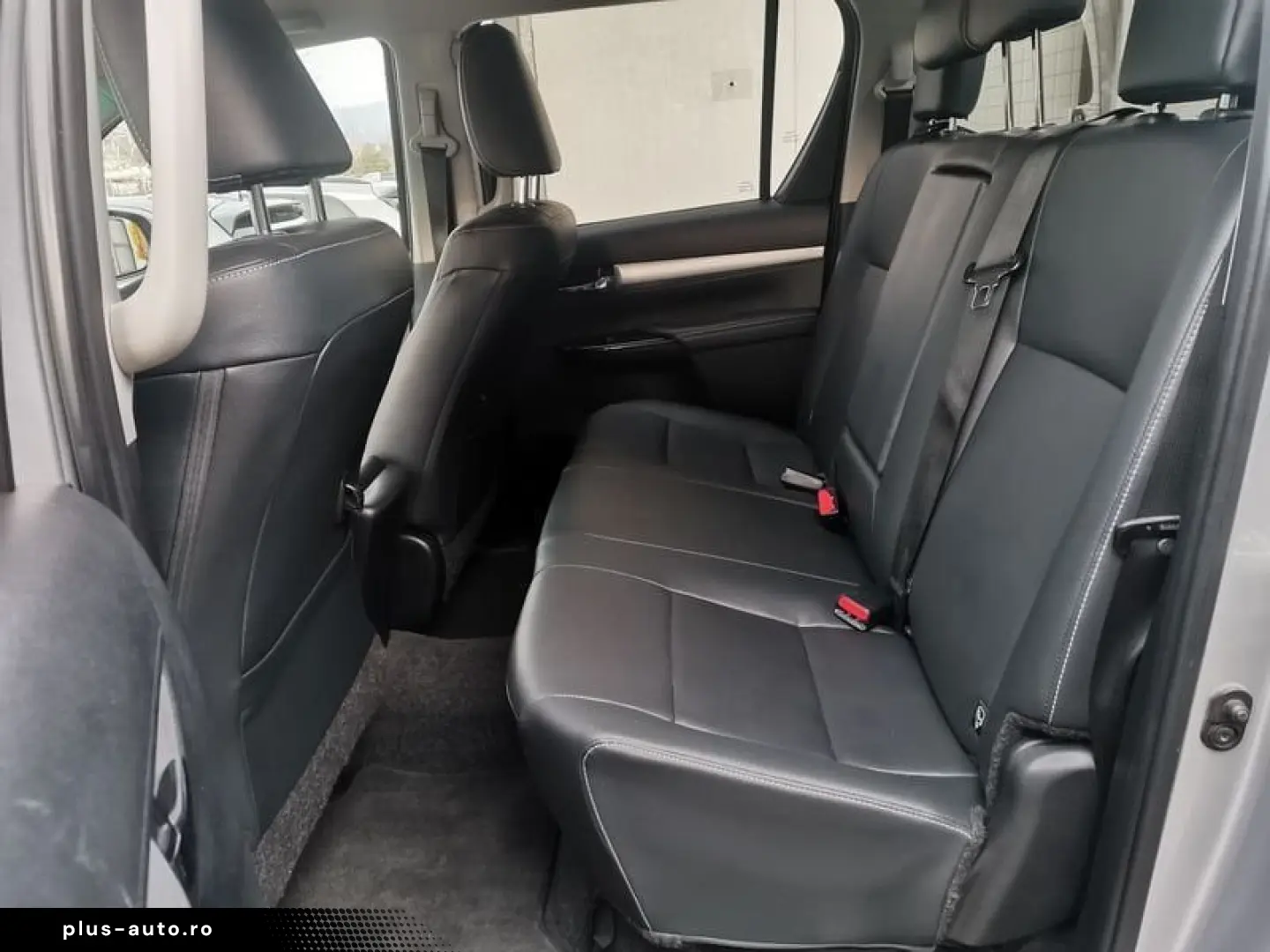 TOYOTA Toyota Hilux 2.8 D-4D 4WD 4 porte Double Cab Exe