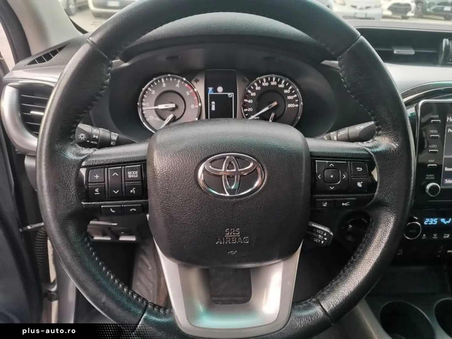 TOYOTA Toyota Hilux 2.8 D-4D 4WD 4 porte Double Cab Exe