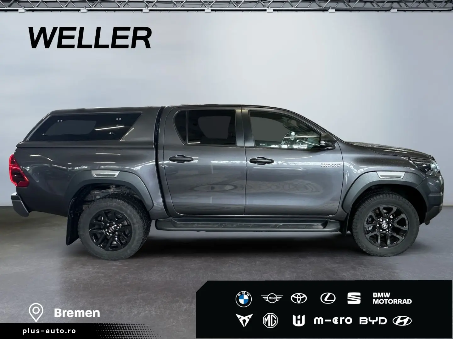 TOYOTA Hilux 4x4 Double Cab Invincible  Hardtop AHK 360