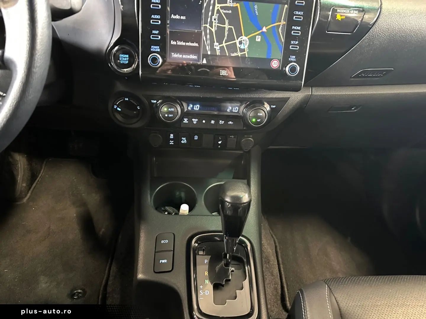 TOYOTA Hilux 4x4 Double Cab Invincible  Hardtop AHK 360