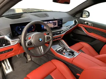 BMW X5 M  AHK 360  HEAD-UP MASSAGE SITZBELÜFT PANO