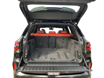 BMW X5 M  AHK 360  HEAD-UP MASSAGE SITZBELÜFT PANO