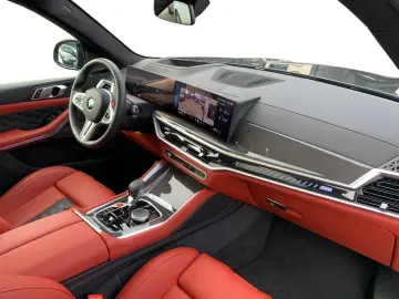 BMW X5 M  AHK 360  HEAD-UP MASSAGE SITZBELÜFT PANO