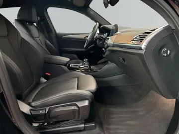 BMW X4 xDrive20d  M Sportpaket 20  LC   HUD HIFI DAB