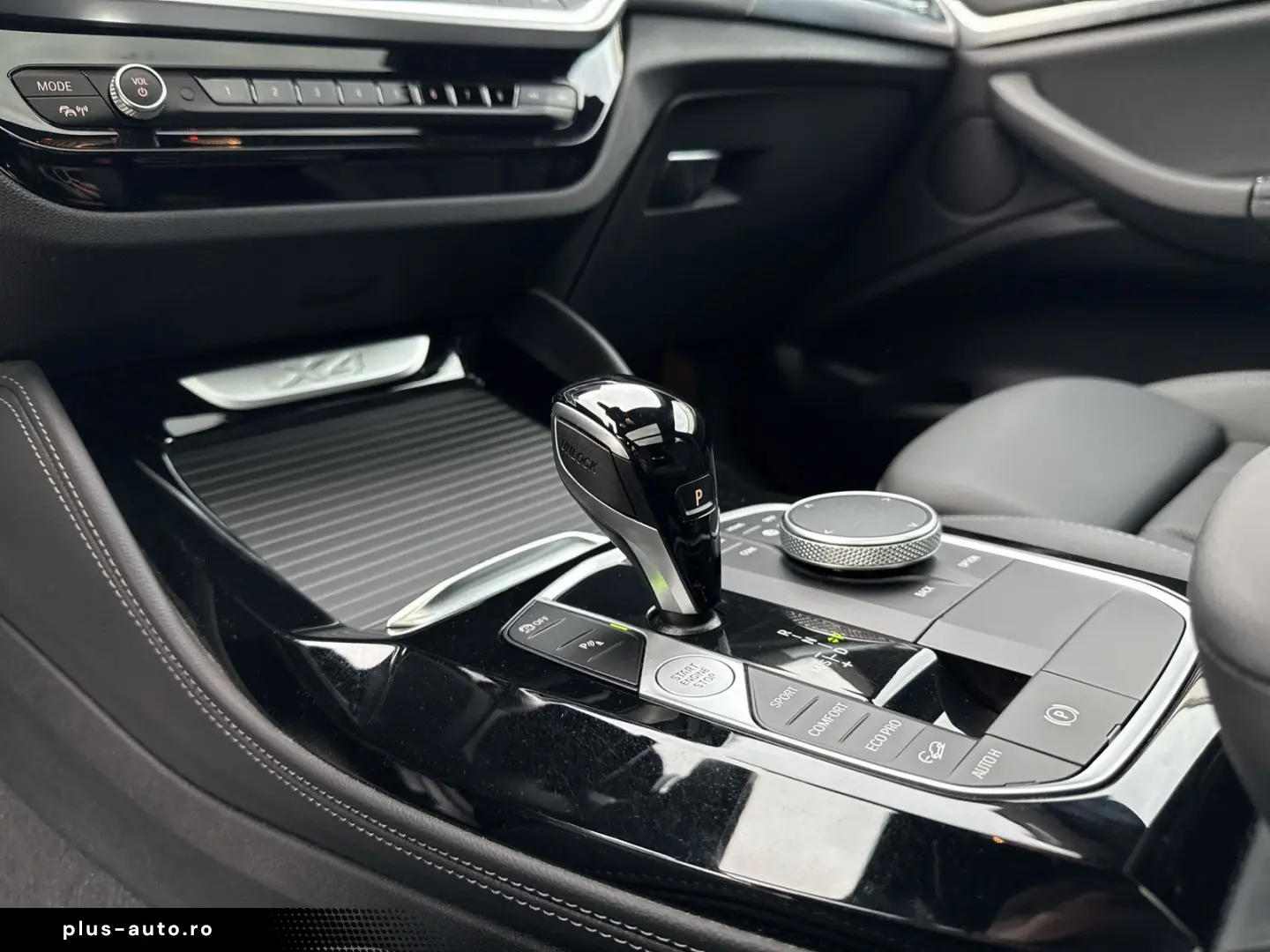 BMW X4 xDrive20d  M Sportpaket 20  LC   HUD HIFI DAB