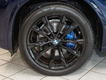 BMW X4 M40i AHK Panorama Navi HUD Leder StandHZG RFK