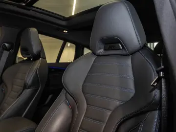 BMW X4 M40i AHK Panorama Navi HUD Leder StandHZG RFK