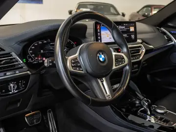 BMW X4 M40i AHK Panorama Navi HUD Leder StandHZG RFK