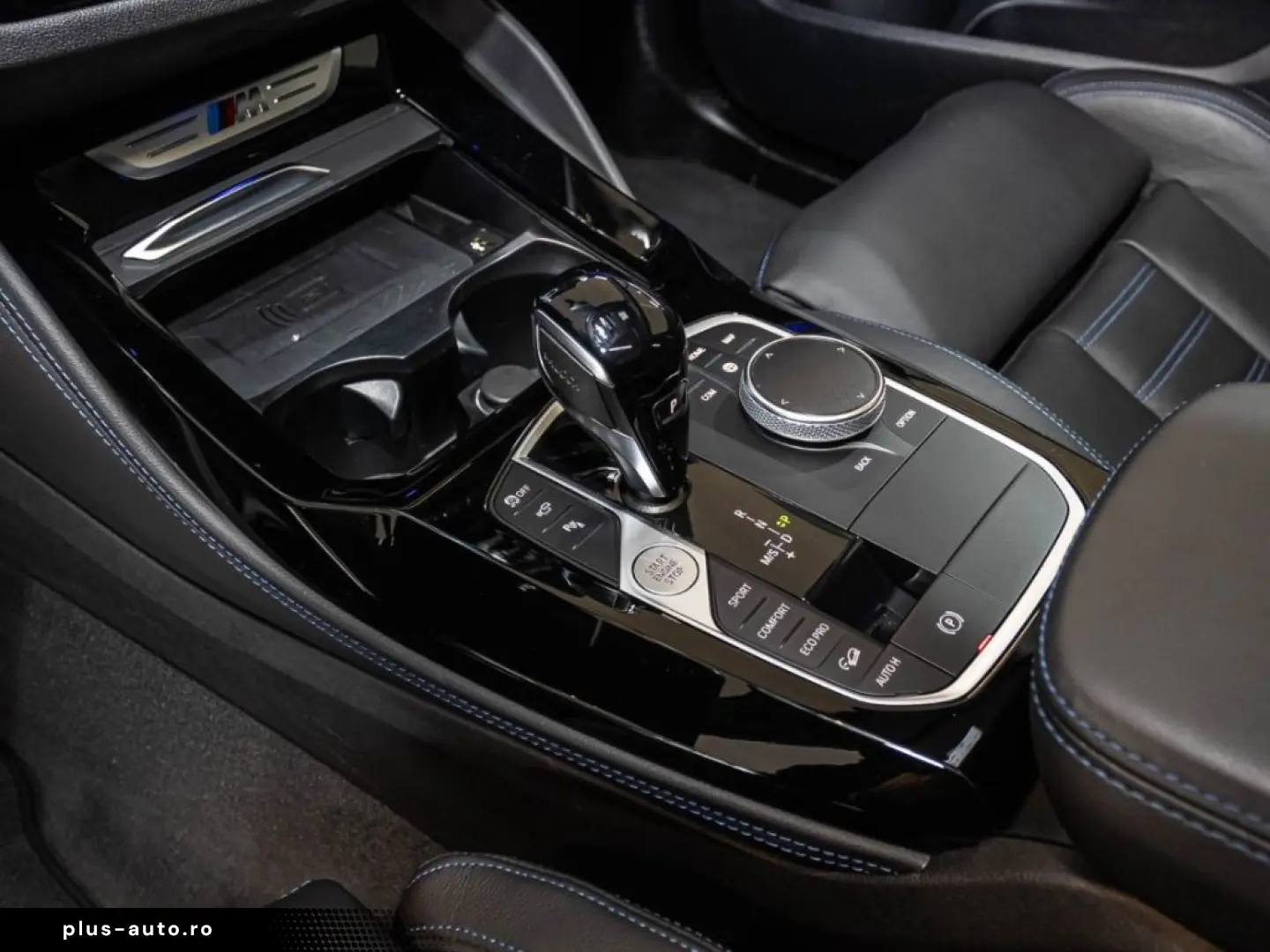 BMW X4 M40i AHK Panorama Navi HUD Leder StandHZG RFK