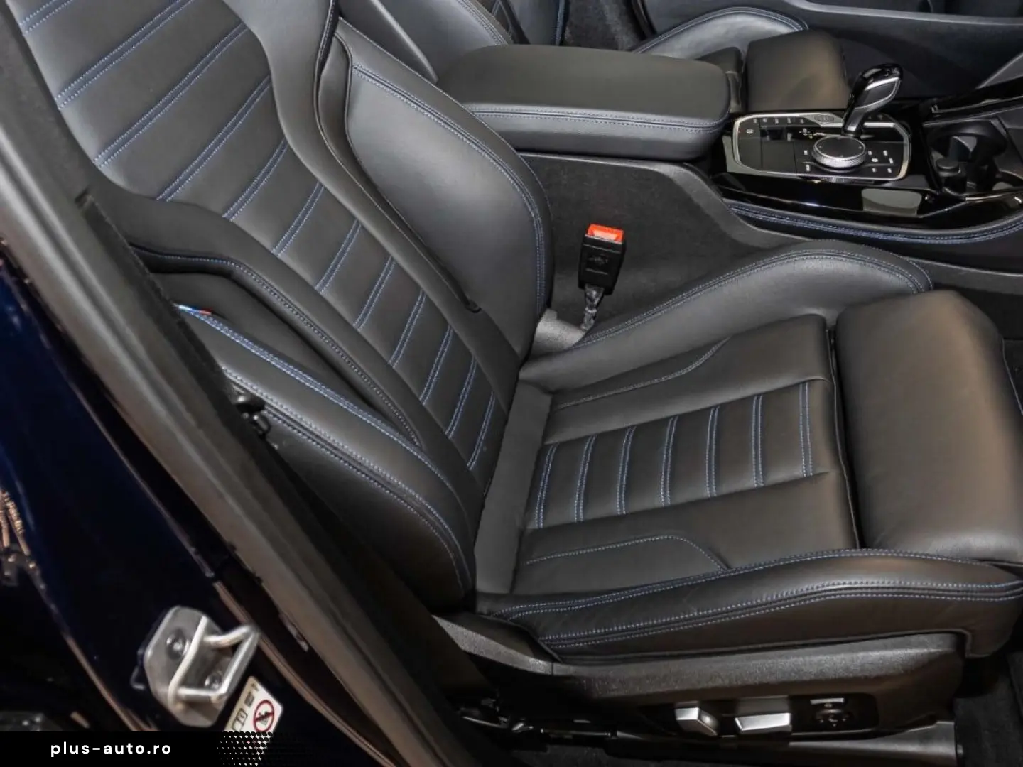 BMW X4 M40i AHK Panorama Navi HUD Leder StandHZG RFK