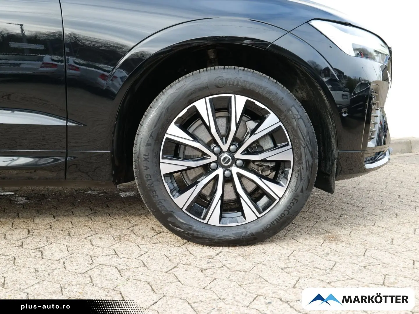 VOLVO XC60 B4 AWD Plus Dark ACC BLIS 360 Standhzg Holz