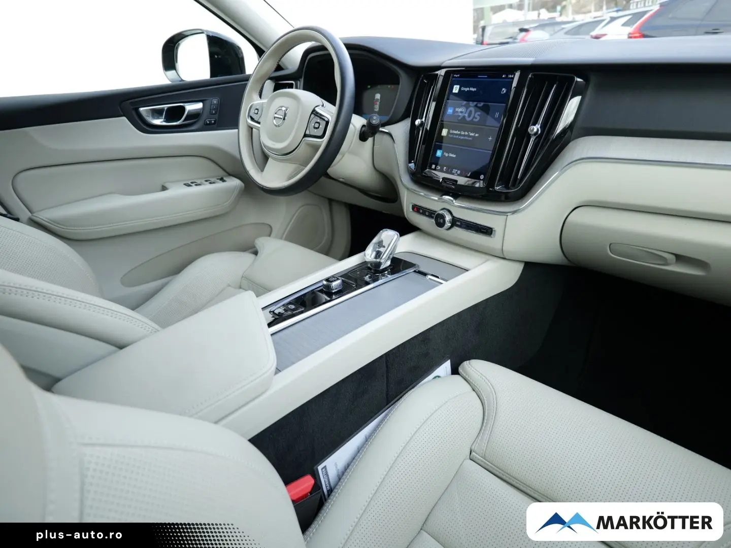 VOLVO XC60 B4 AWD Plus Dark ACC BLIS 360 Standhzg Holz