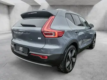 VOLVO XC40 T5 Plus Bright Recharge Plug-In Hybrid LED