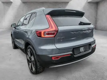 VOLVO XC40 T5 Plus Bright Recharge Plug-In Hybrid LED