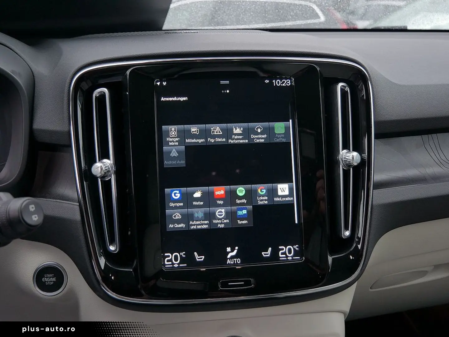 VOLVO XC40 T5 Plus Bright Recharge Plug-In Hybrid LED