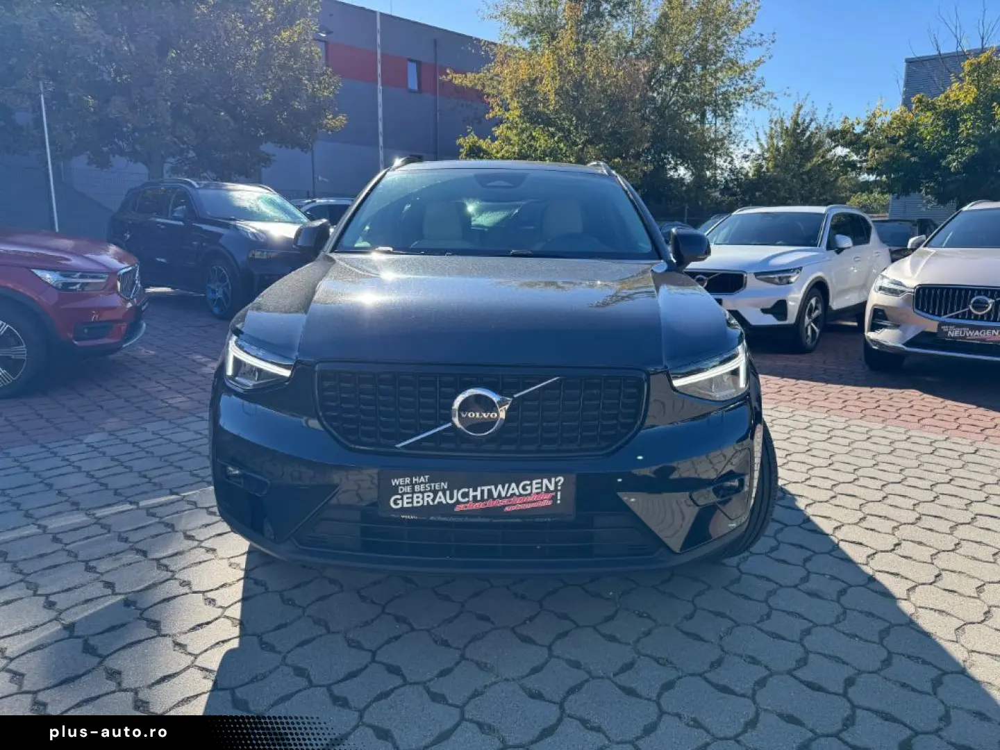 VOLVO XC40 B4 B DKG Ultimate Dark HarmanKardon ACC