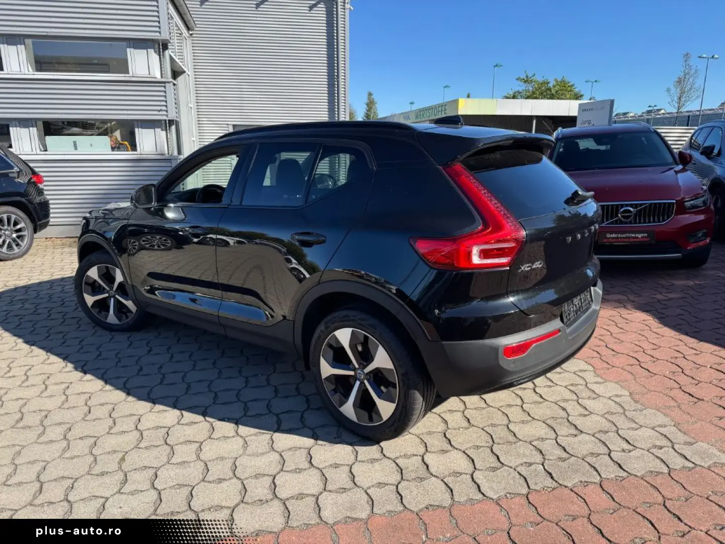 VOLVO XC40 B4 B DKG Ultimate Dark HarmanKardon ACC