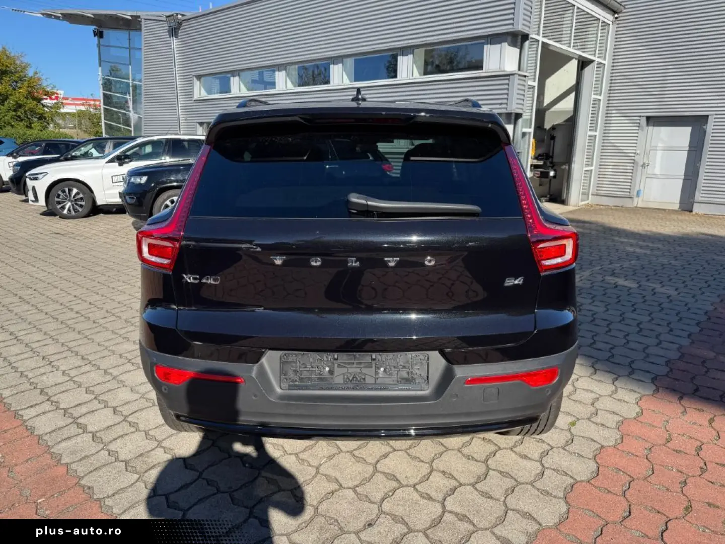 VOLVO XC40 B4 B DKG Ultimate Dark HarmanKardon ACC