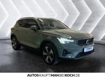 VOLVO XC40 T4 Recharge Plus Bright BLIS STDHz 360v H&K