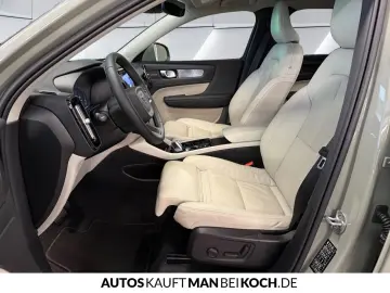 VOLVO XC40 T4 Recharge Plus Bright BLIS STDHz 360v H&K