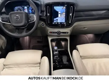 VOLVO XC40 T4 Recharge Plus Bright BLIS STDHz 360v H&K