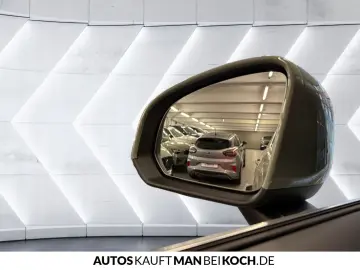 VOLVO XC40 T4 Recharge Plus Bright BLIS STDHz 360v H&K