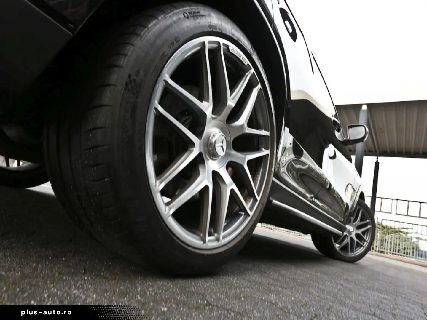 MERCEDES-BENZ GLE 63 AMG S 4M  Night Distronic Panorama 360