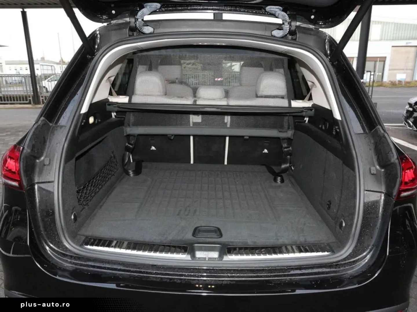 MERCEDES-BENZ GLE 63 AMG S 4M  Night Distronic Panorama 360