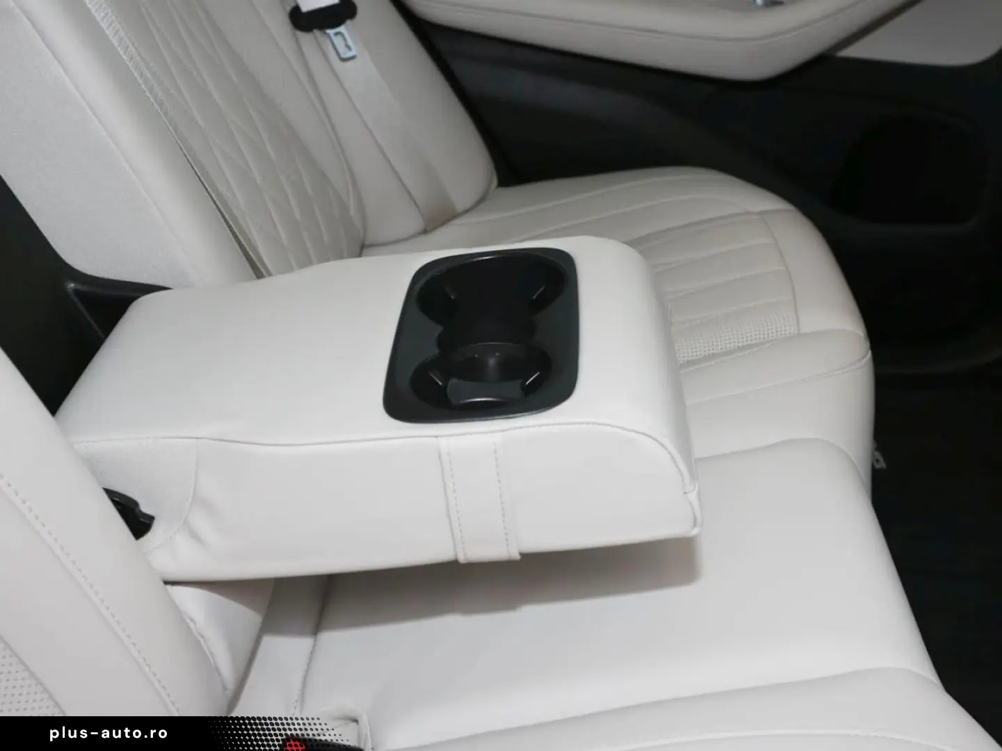 MERCEDES-BENZ GLE 63 AMG S 4M  Night Distronic Panorama 360