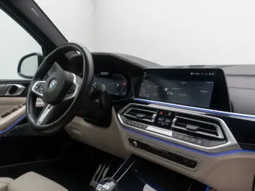 BMW X5 xD40i M Sport FondEnt Massage Individual Voll