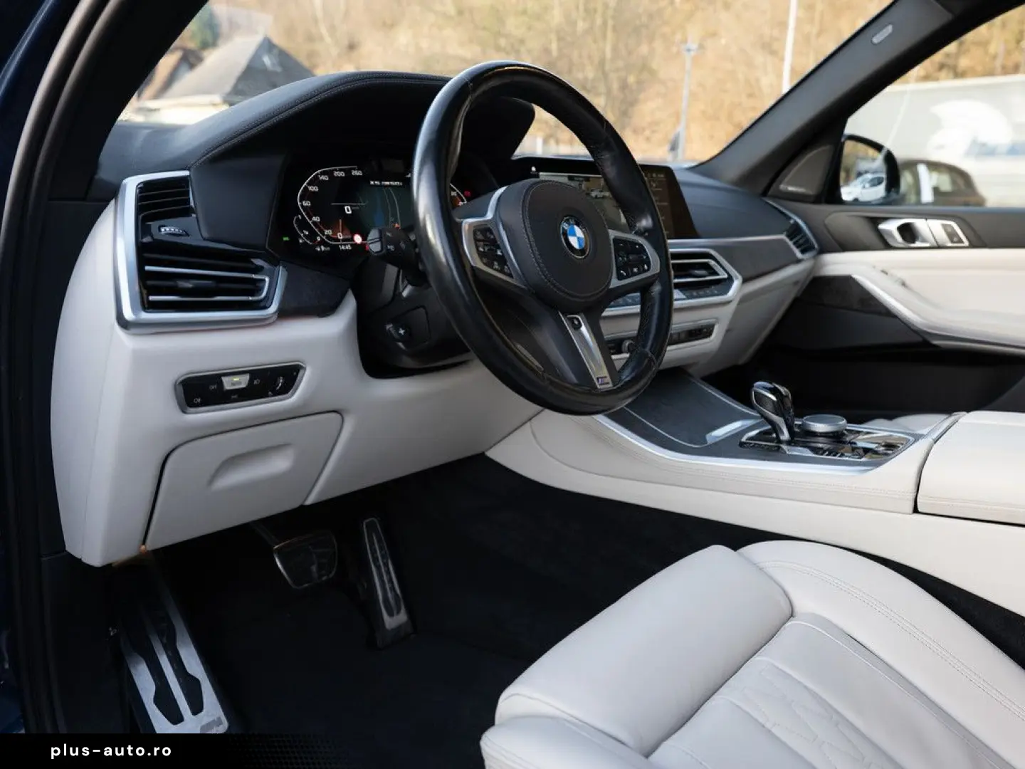 BMW X5 50i PANO AHK HUD 360  LASER LED STANDHZ ACC