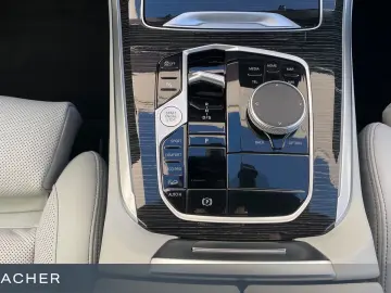 BMW X5 xDrive30d M Sport PRO AHK Sthz.H K