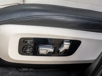 BMW X5 xDrive40d M Sportpaket Pro AHK Standheiz GSD