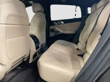 BMW X6 xDrive40i M Sport Massage Bowers & Wilkins