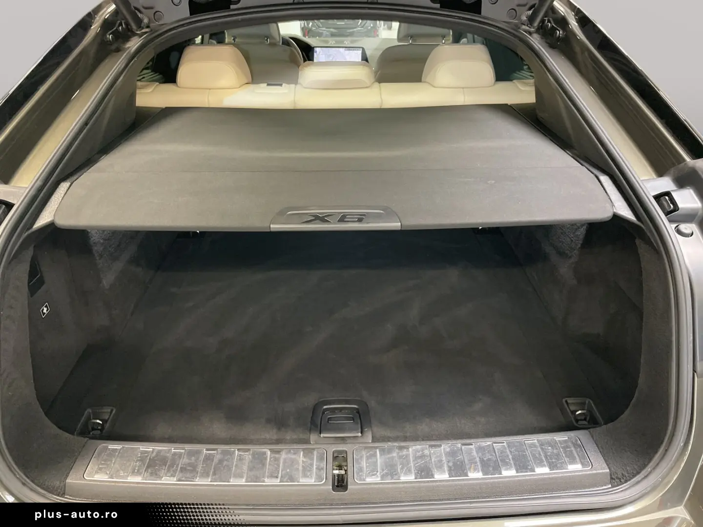 BMW X6 xDrive40i M Sport Massage Bowers & Wilkins