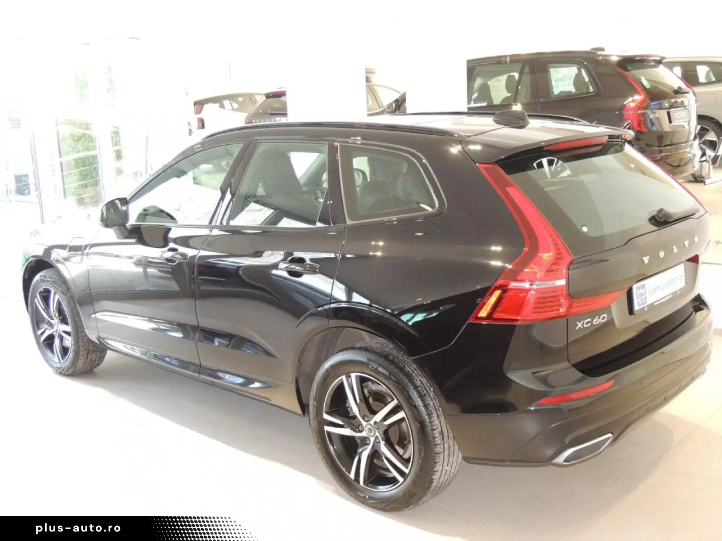 VOLVO XC60 Recharge T6 AWD R-Design Klima Navi