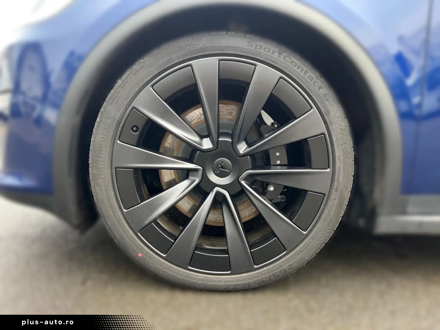 TESLA Model X Plaid Yoke 6-Seat AHK 8x22Zoll Autopilot