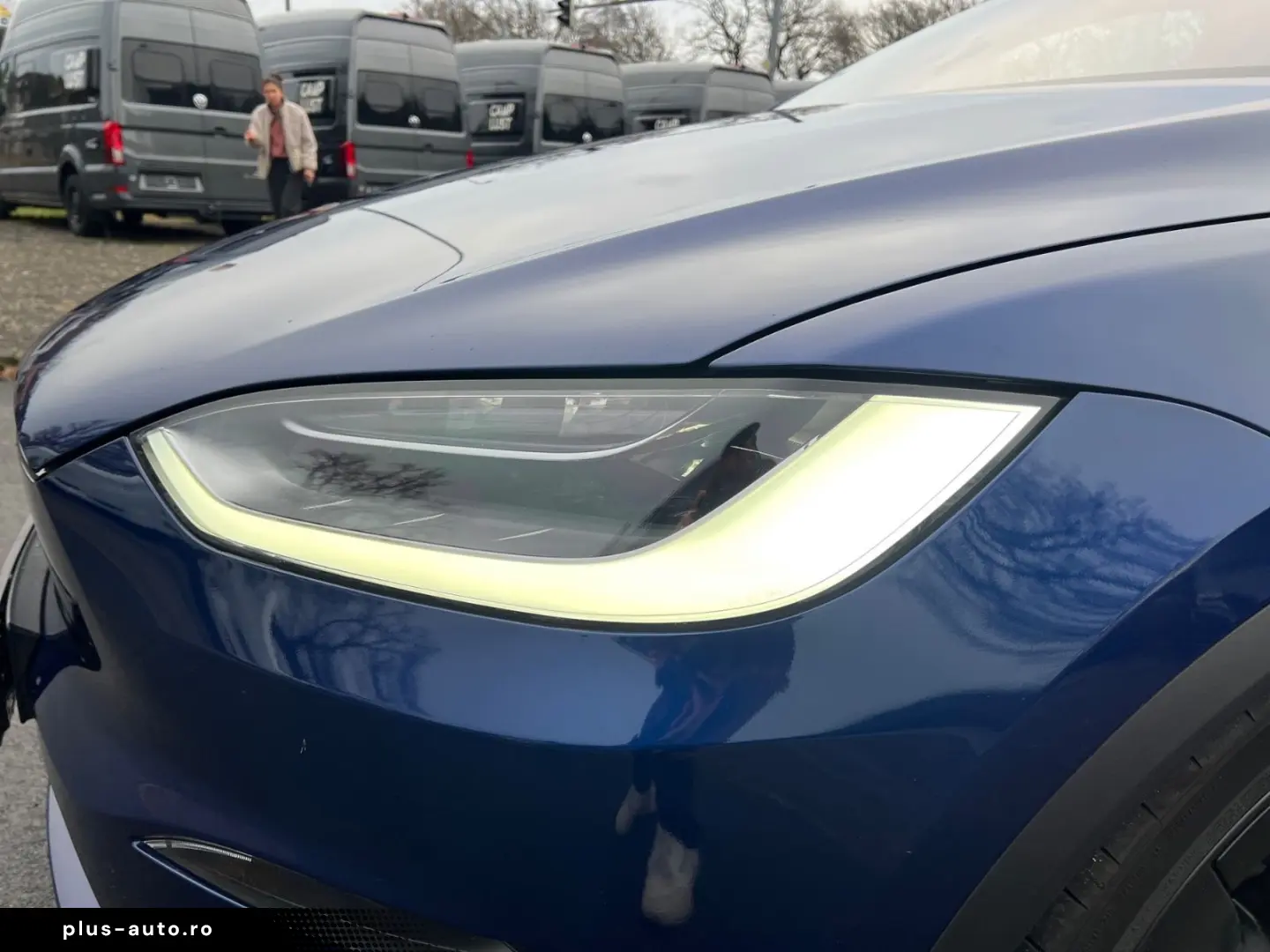 TESLA Model X Plaid Yoke 6-Seat AHK 8x22Zoll Autopilot