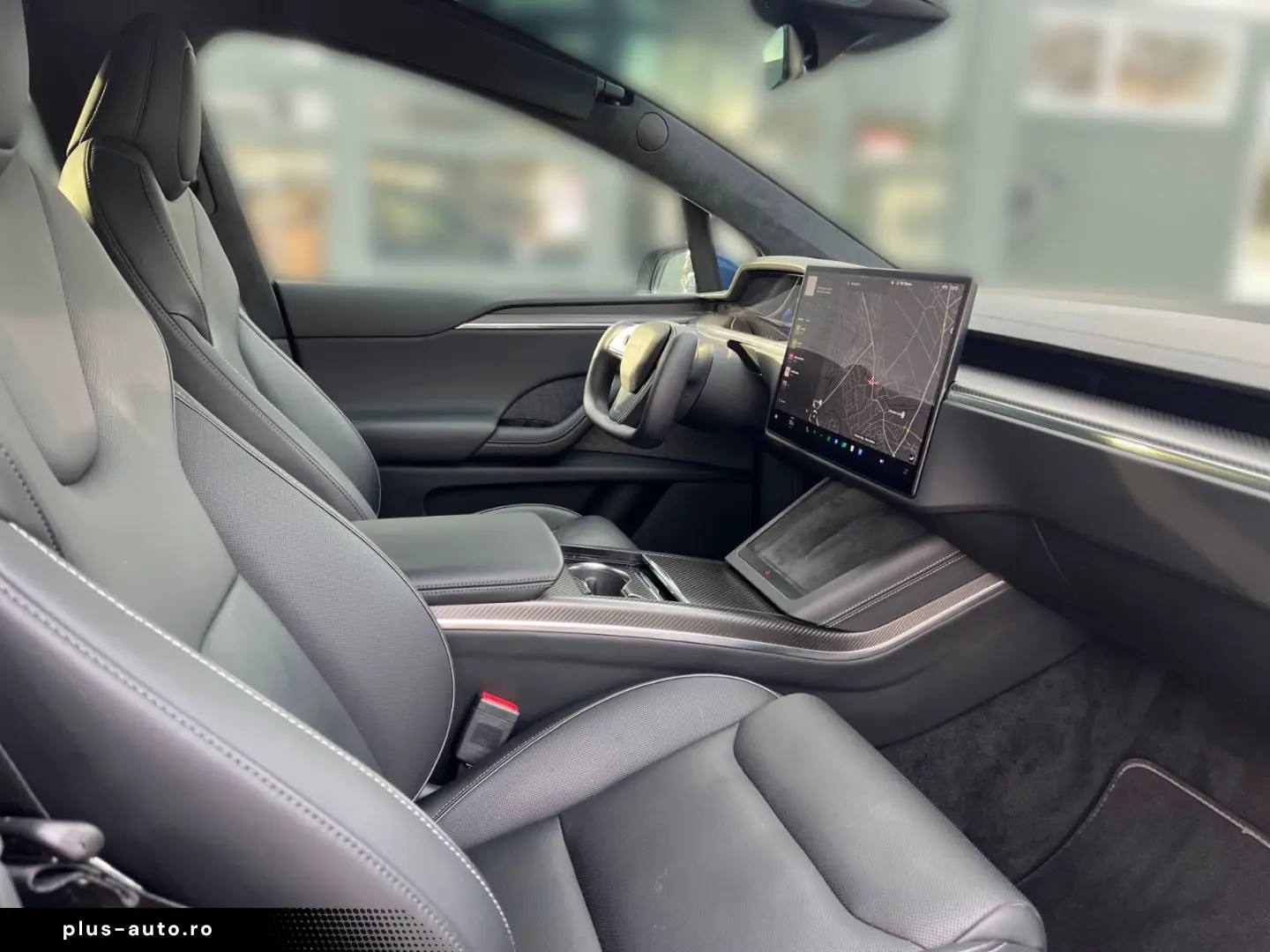 TESLA Model X Plaid Yoke 6-Seat AHK 8x22Zoll Autopilot