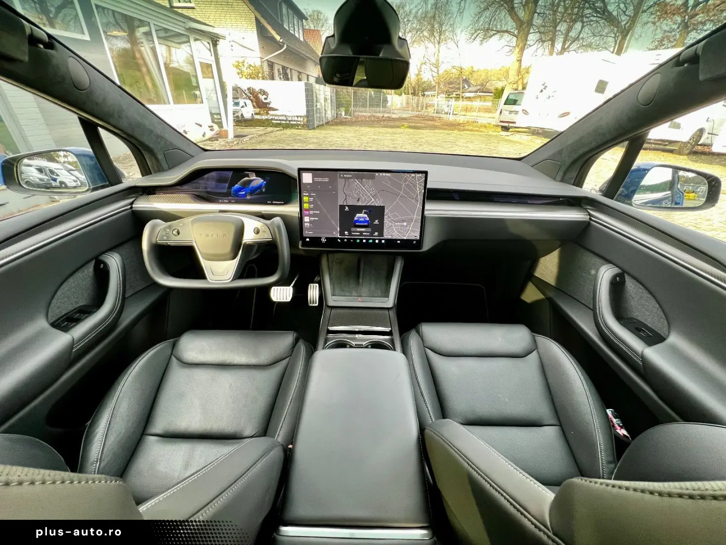 TESLA Model X Plaid Yoke 6-Seat AHK 8x22Zoll Autopilot