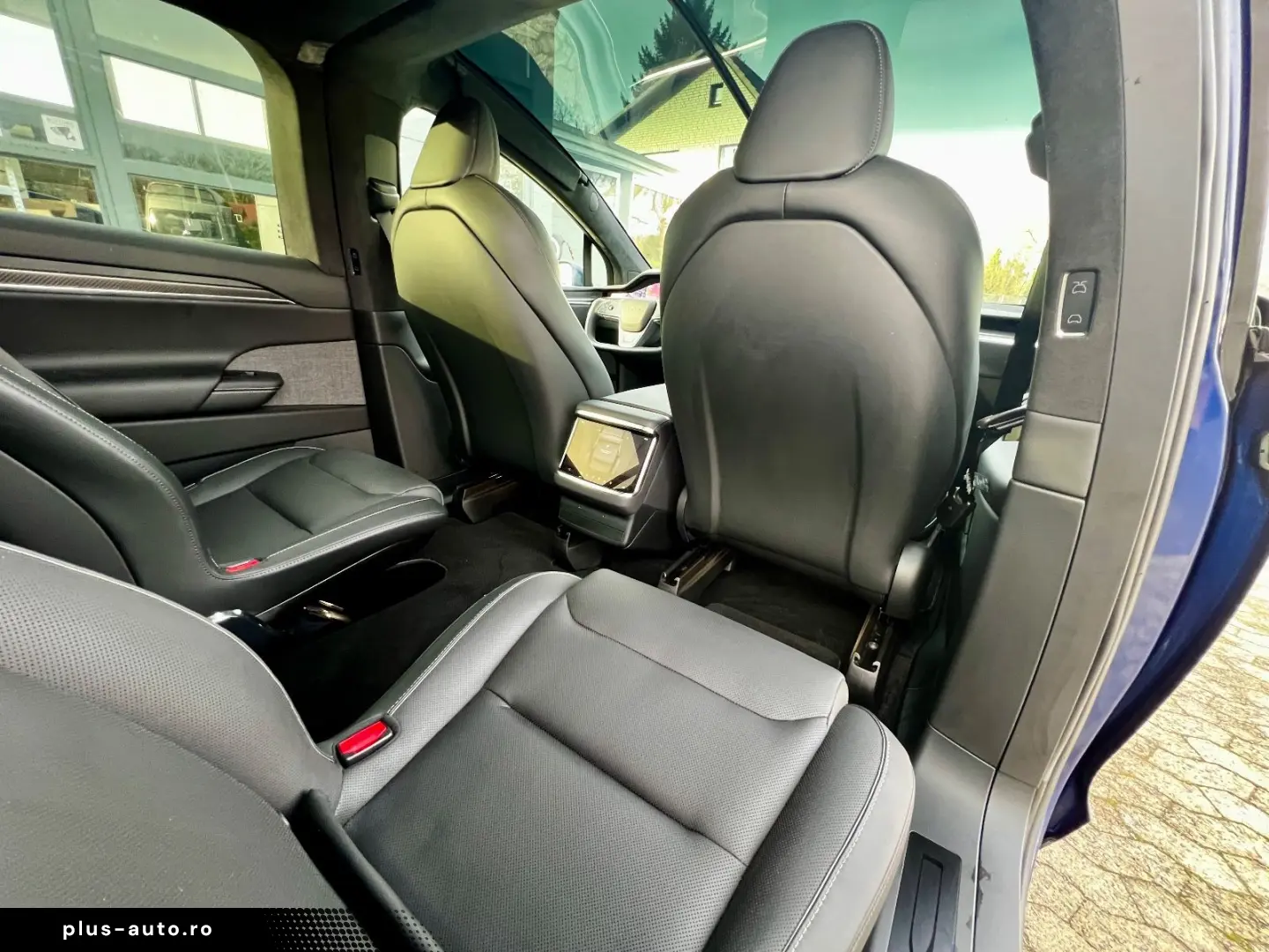 TESLA Model X Plaid Yoke 6-Seat AHK 8x22Zoll Autopilot