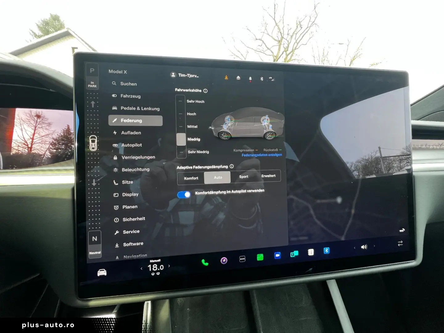 TESLA Model X Plaid Yoke 6-Seat AHK 8x22Zoll Autopilot