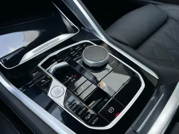 BMW X6 xDrive40i M Sport DA Prof PA Prof HK Pano AHK